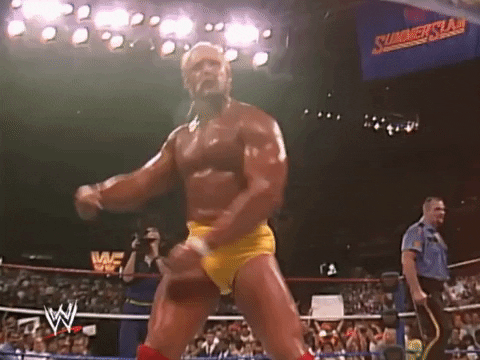 hulk hogan flexing in the ring